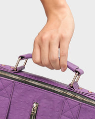 STRUCTURED TOP HANDLE